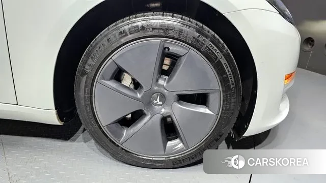 Tesla Model 3 id 3561128 из Кореи 15