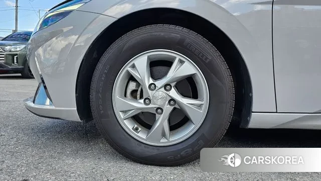 Hyundai Avante (CN7) id 2976010 из Кореи 15