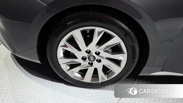 Hyundai The New Grandeur IG Hybrid id 3307494 из Кореи 15