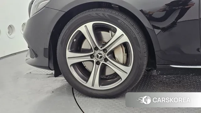 Mercedes-Benz E-Class W213 id 3145181 из Кореи 15