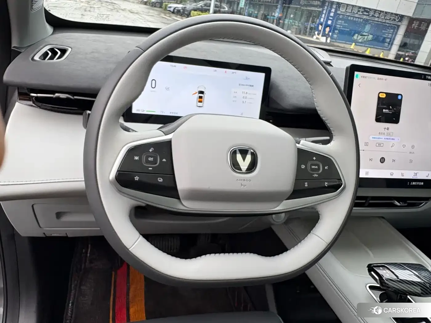 Chang'an Changan UNI-Z New Energy id 4546000 из Китая 10