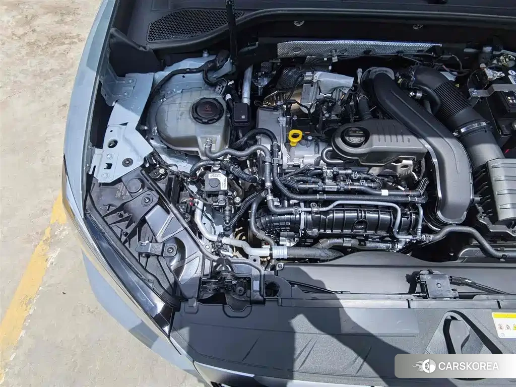 Audi Q2L id 4589109 из Китая 24