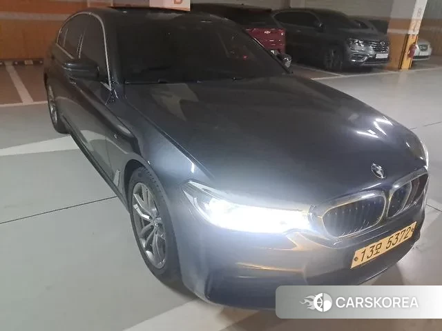 BMW 5 Series (G30) id 3667119 из Кореи 15