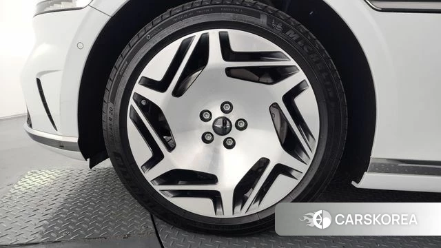 Genesis G90 (RS4) id 4223477 из Кореи 37