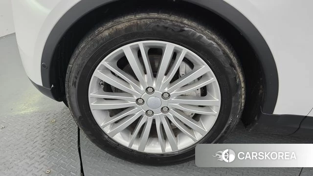 Land Rover Discovery 5 id 3917144 из Кореи 15