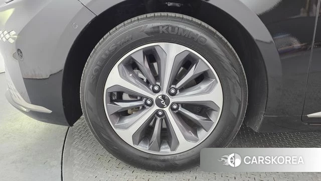 Kia K8 Hybrid id 3884196 из Кореи 15