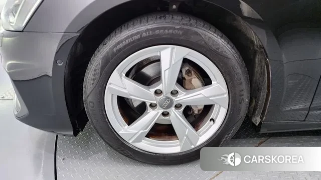 Audi A6 (C8) id 2981180 из Кореи 15