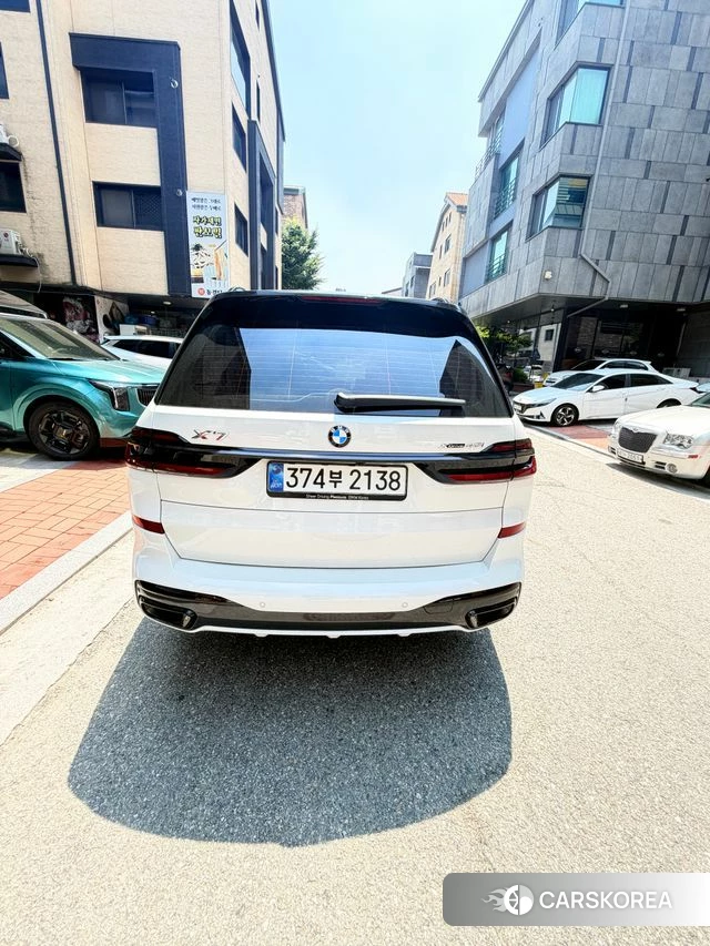 BMW X7 (G07) 2025 Белый из Кореи, фото 5