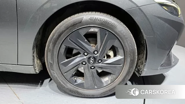 Hyundai Avante (CN7) id 3751923 из Кореи 15