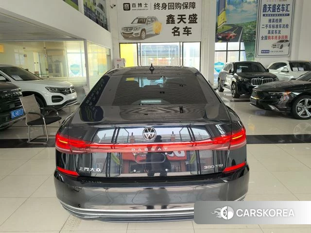 Volkswagen Passat id 4258504 из Китая 9