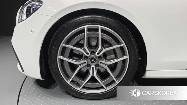 Mercedes-Benz E-Class W213 id 4303762 из Кореи 27