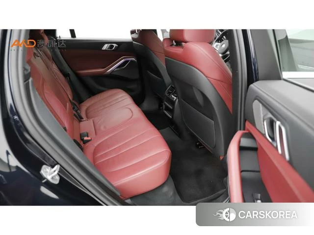 BMW X6 2021 Черный из Китая, фото 5