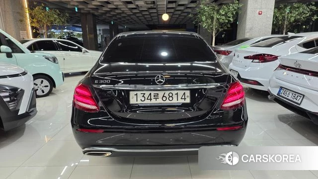 Mercedes-Benz E-Class W213 id 4609826 из Кореи 15