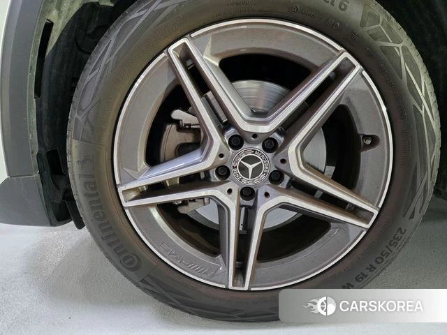 Mercedes-Benz GLA - Class H247 id 4354566 из Кореи 12