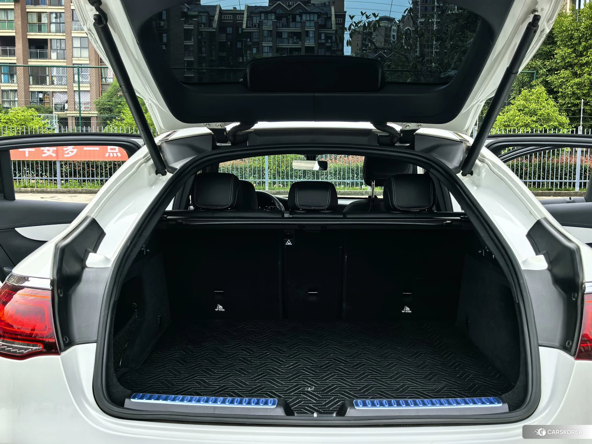 Mercedes-Benz GLC Coupe id 4486362 из Китая 15