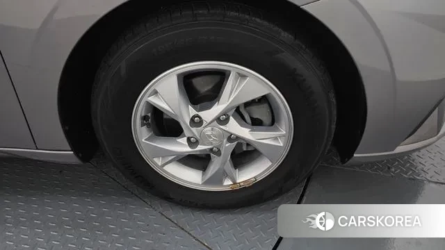 Hyundai Avante (CN7) id 3650260 из Кореи 15