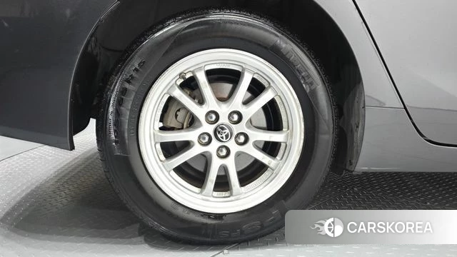 Toyota Prius 4th Generation id 4683987 из Кореи 15