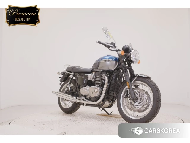 Triumph BONNEVILLE T120 2022 из Японии, фото 5