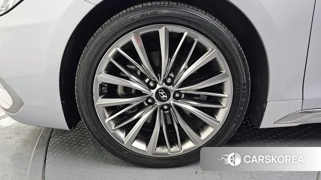 Hyundai Grandeur IG id 3588588 из Кореи 15