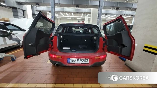 Mini Cooper Clubman 2023 Красный из Кореи, фото 5