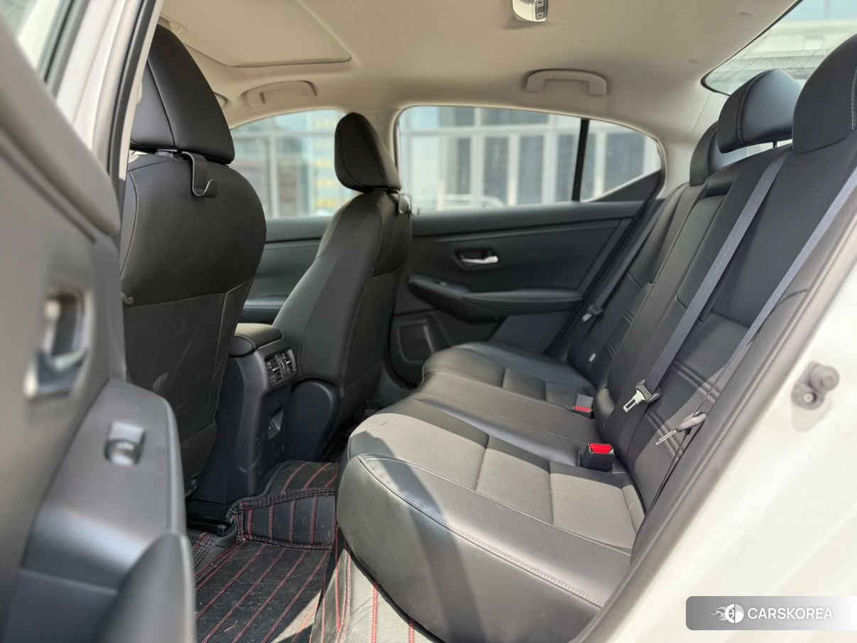 Nissan Xuan Yi 2023 Белый из Китая, фото 6