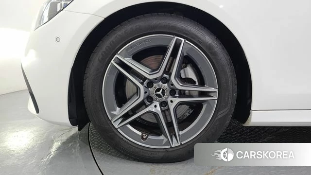Mercedes-Benz E-Class W213 id 4675925 из Кореи 31
