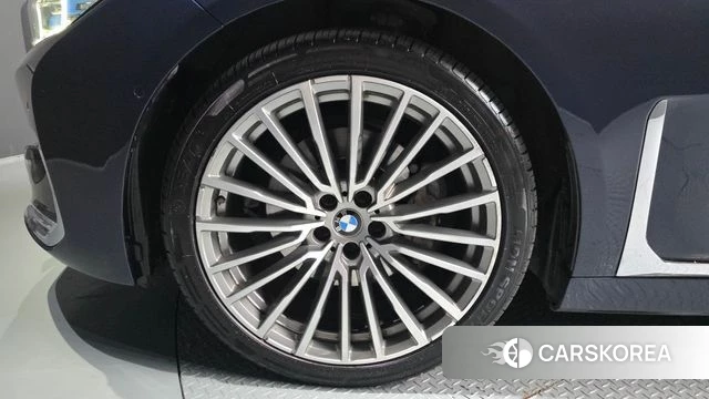 BMW 7 Series (G11) id 3893597 из Кореи 15