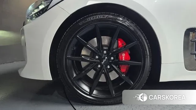 Kia Stinger Meister id 3463055 из Кореи 15