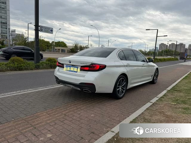 BMW 5 series 2021 Белый из Китая, фото 5