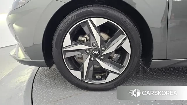 Hyundai Avante (CN7) id 3378427 из Кореи 15