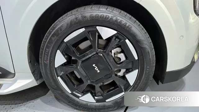 Kia The New Carnival 4th Generation id 3316370 из Кореи 15