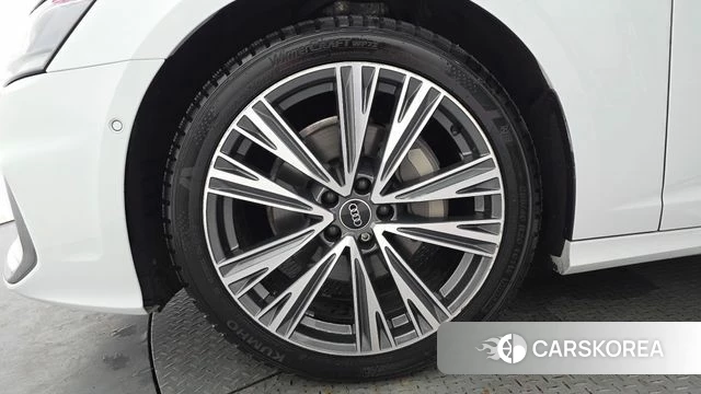 Audi A6 (C8) id 4591921 из Кореи 15
