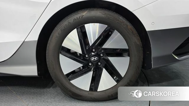 Hyundai Ionic 6 id 4560666 из Кореи 15