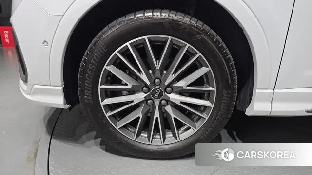 Audi Q3 (F3) id 2884014 из Кореи 15