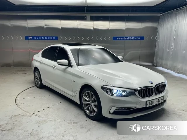 BMW 5 Series (G30) id 3713915 из Кореи 15