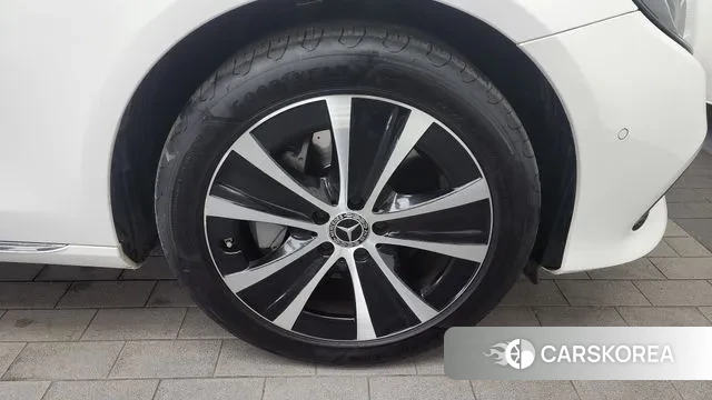 Mercedes-Benz E-Class W213 id 3493950 из Кореи 15