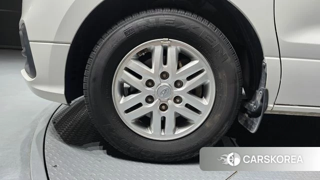 Hyundai The New Grand Starex id 4647483 из Кореи 15