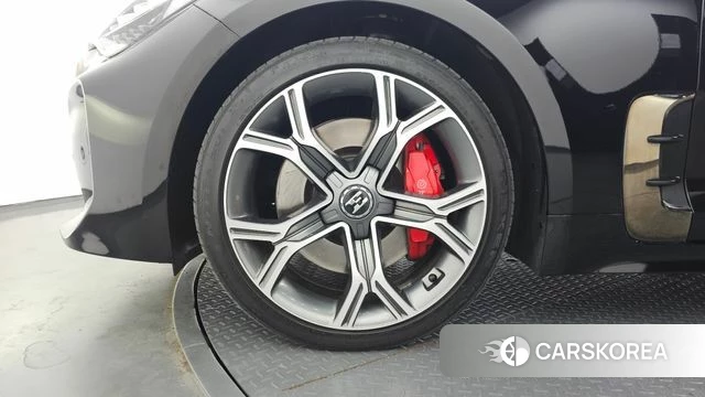 Kia Stinger id 4447365 из Кореи 15