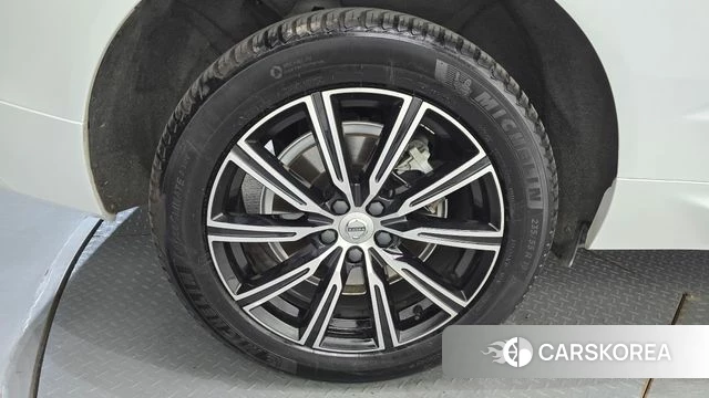 Volvo XC60 second Generation id 4476552 из Кореи 33