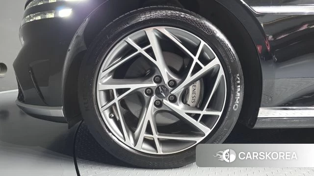 Genesis G90 (RS4) id 4687718 из Кореи 15