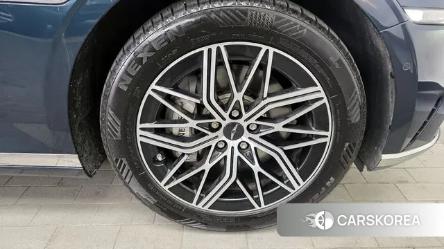 Genesis G90 (RS4) id 3550866 из Кореи 15