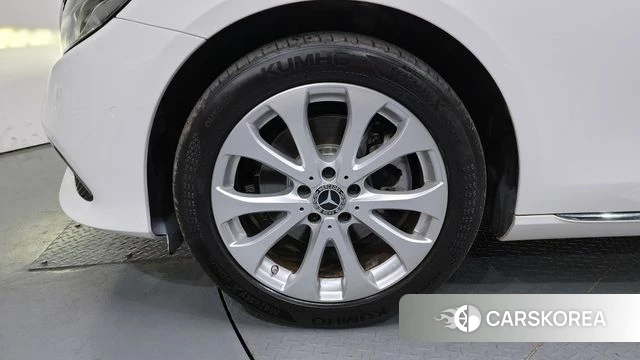 Mercedes-Benz E-Class W213 id 4325556 из Кореи 28