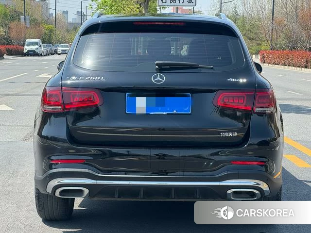 Mercedes-Benz GLC 2021 Черный из Китая, фото 5