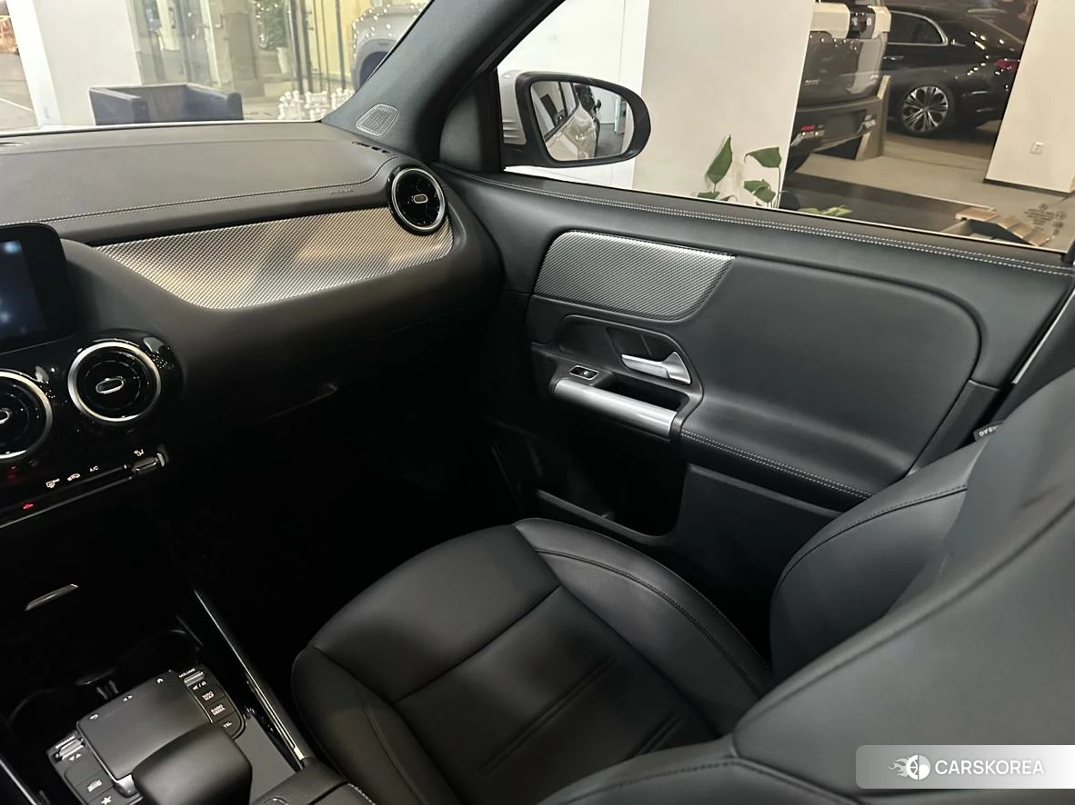 Mercedes-Benz GLA id 4455611 из Китая 12