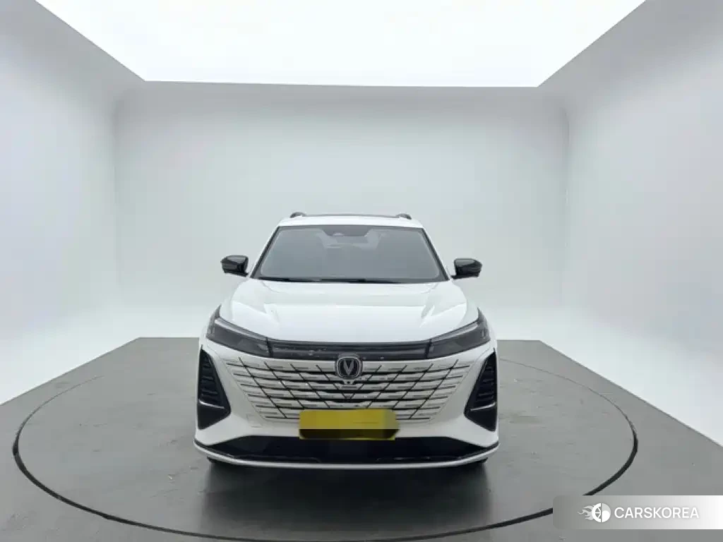 Chang'an Changan CS75PLUS 2025 Белый из Китая, фото 5