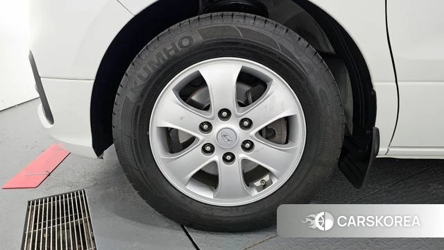 Hyundai The New Grand Starex id 3924053 из Кореи 15