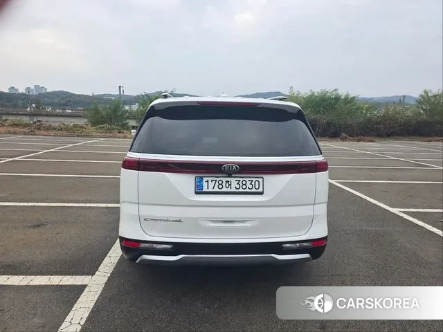 Kia Carnival 4th generation id 3340973 из Кореи 13