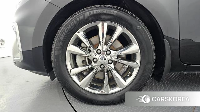 Kia The New Carnival id 4672382 из Кореи 28