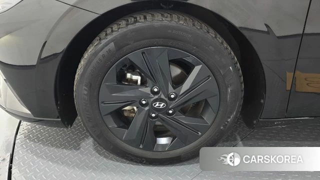 Hyundai Avante (CN7) id 3859114 из Кореи 15