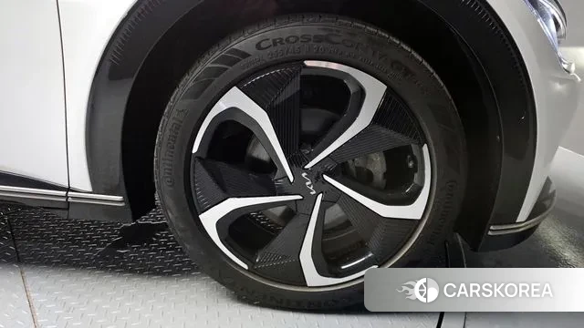 Kia EV6 id 3716339 из Кореи 15